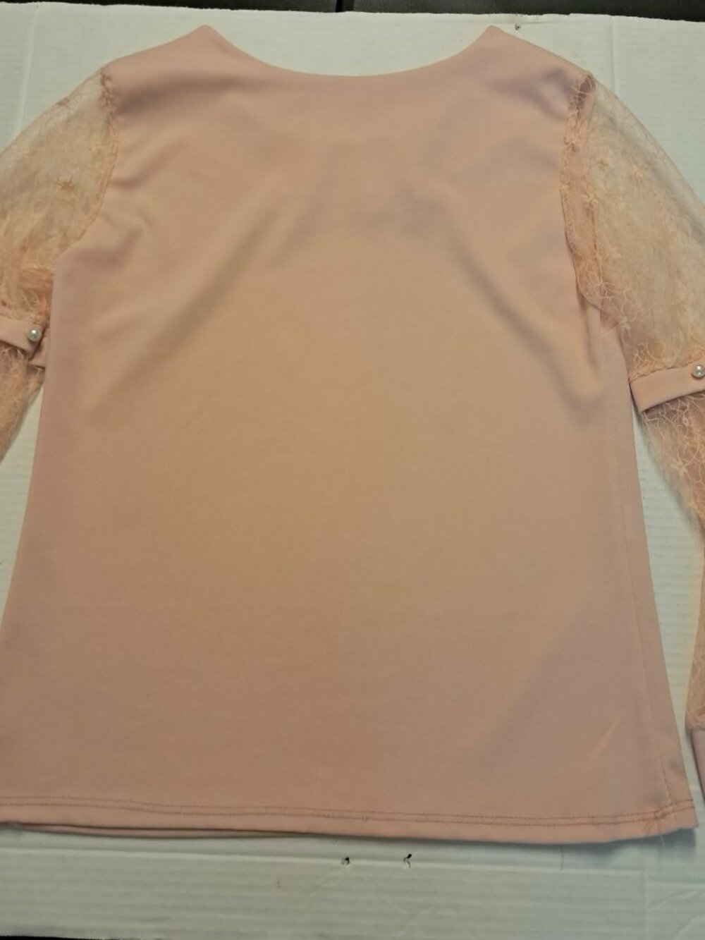 Pink Lace & Pearl Blouse Size M - Picture 3 of 7